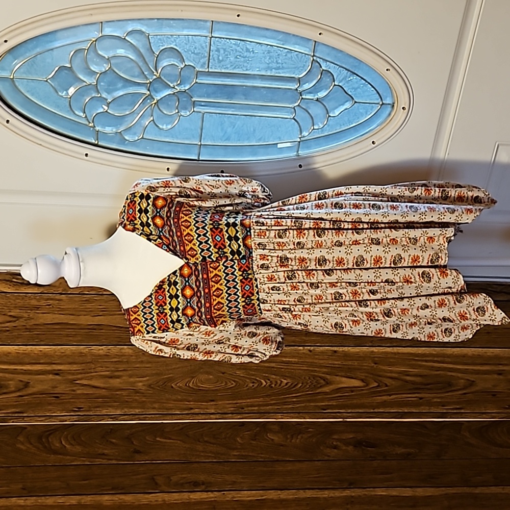 Umgee Women’s Size Medium Aztec Print Tan Ivory Tunic/Babydoll Dress - Picture 8 of 10